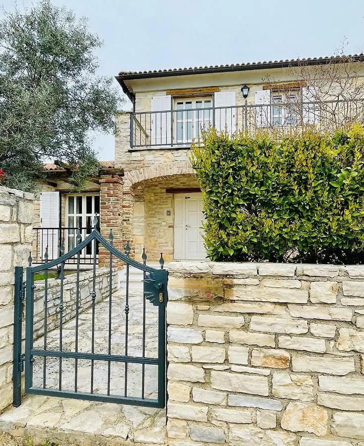 Liebevolle Villa Camelina Mit Privatpool Barat  Barat (Porec)
